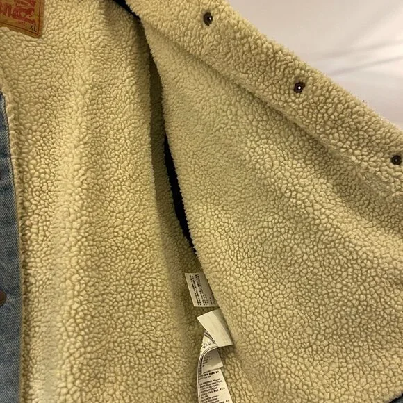 Levi's Denim Trucker Jacket Sherpa - Picture 7 of 8